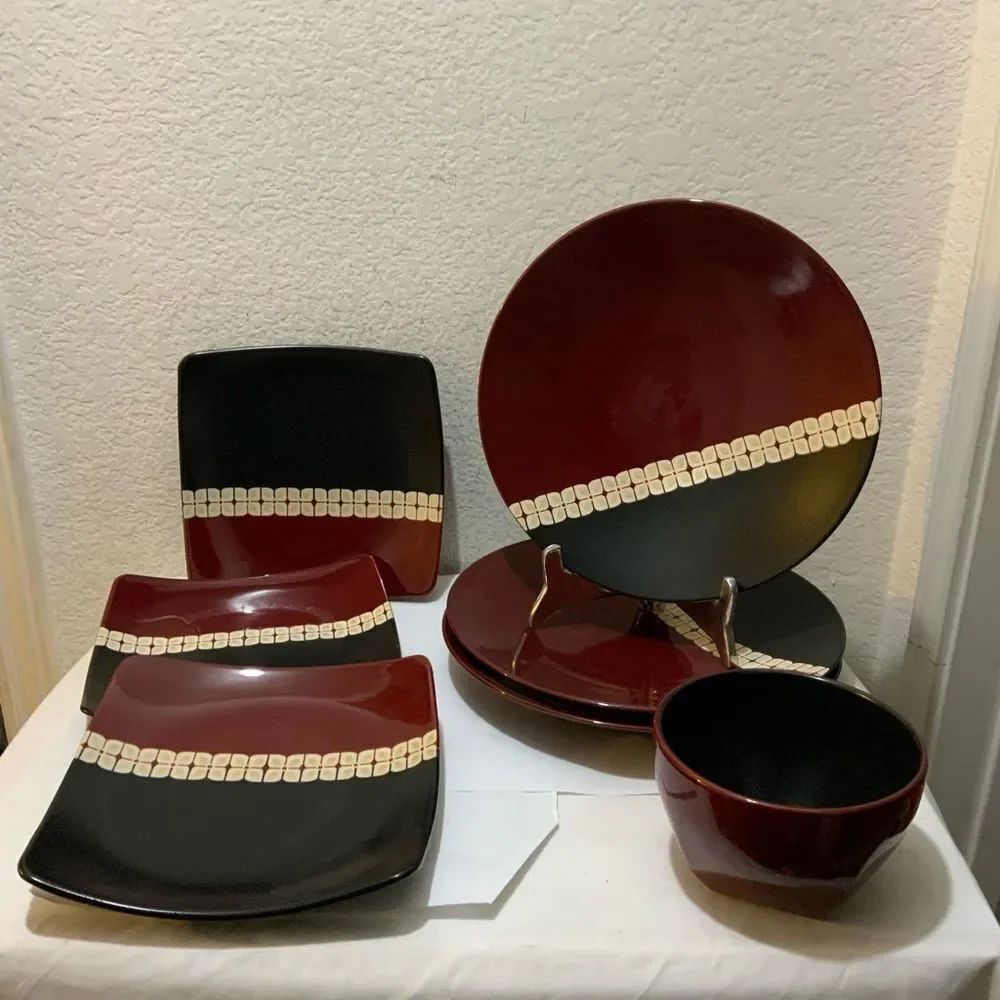 8 pieces Pfaltzgraff Eastside Collection diner  11” salad 9" plates & 24oz bowls